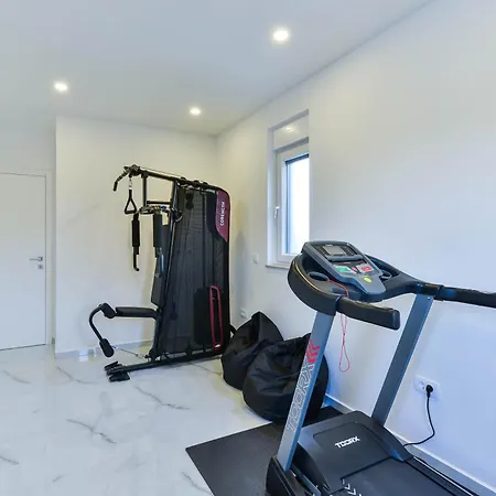 Vakantiehuis Luxus Jomani Bibinje