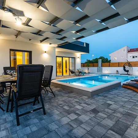 Holiday home Luxus Jomani *